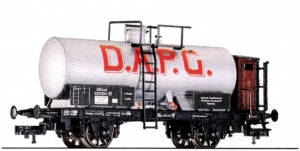 Epoche I: Kesselwagen „Deutsch-Amerikanische Petroleum-Gesellschaft (D.A.P.G.)“ Bauart Z „Altona“der K.P.E.V. Herstellerbild Artikel 5848 